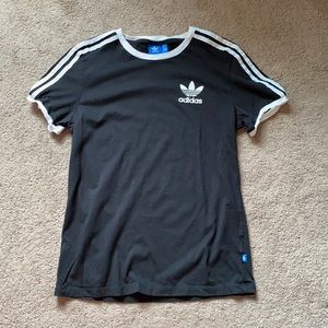 Adidas t shirt size xs